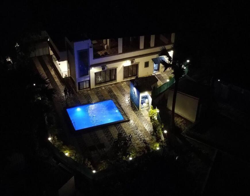 Stayhaven Aqua With Pvt Theatre & Pool مومباي المظهر الخارجي الصورة