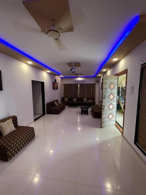 Stayhaven Aqua With Pvt Theatre & Pool مومباي المظهر الخارجي الصورة