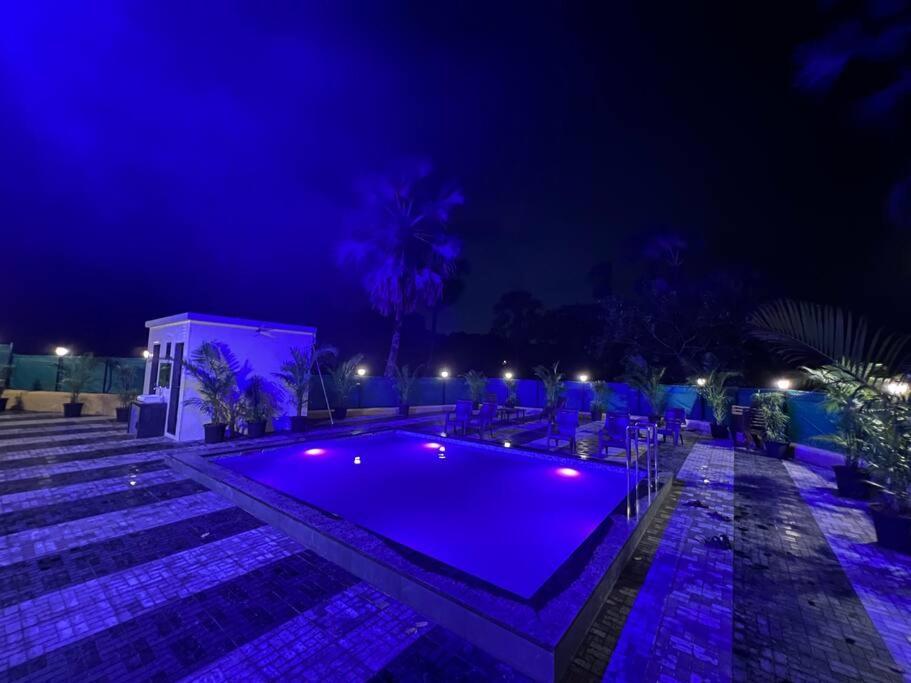 Stayhaven Aqua With Pvt Theatre & Pool مومباي المظهر الخارجي الصورة